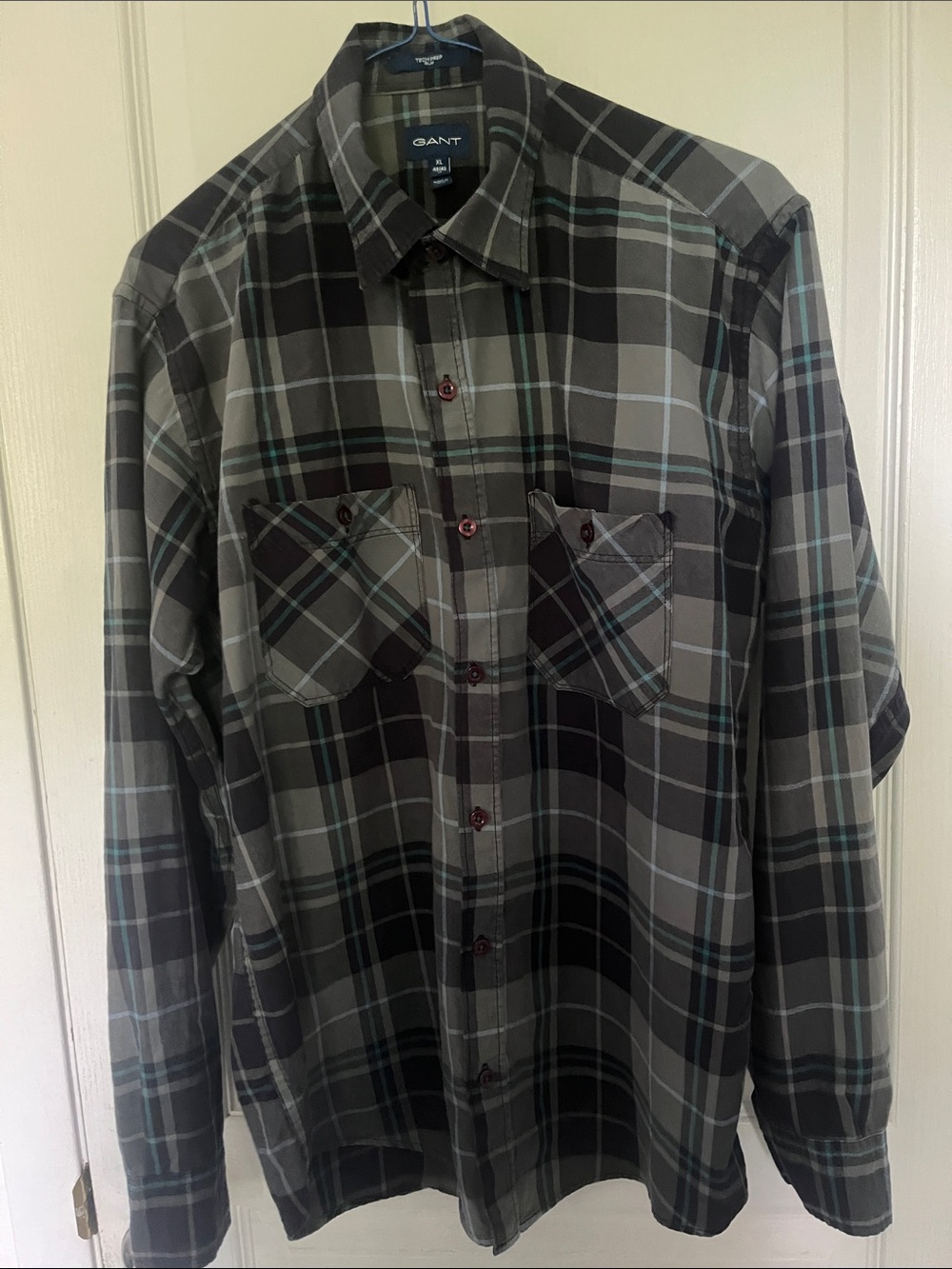 GANT Men's Gray Plaid Button-Down Shirt with Subtle Teal Lines